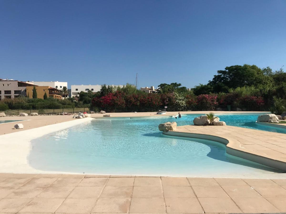 C-forty - Piscine - *